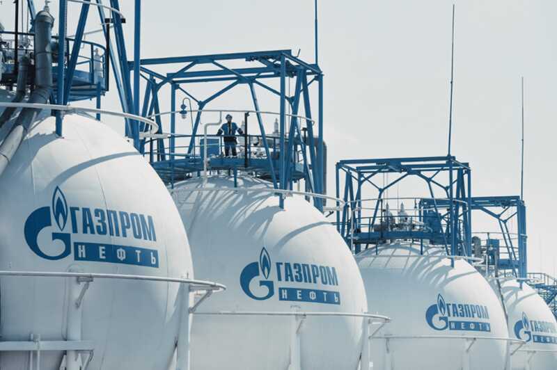 Loss of influence of Alexander Dyukov: how IT expenses and sanctions failures deprive «Gazprom Neft» of 300 billion rubles